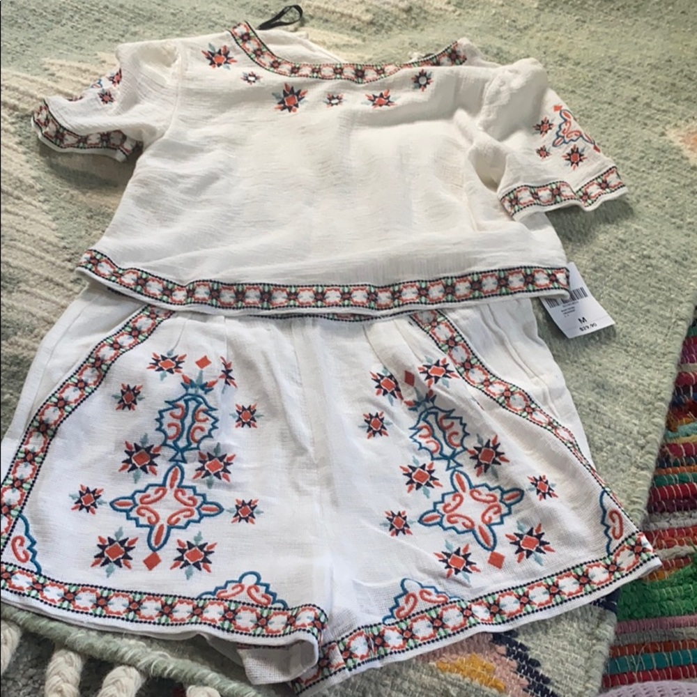 2 piece set - never worn